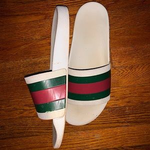 Gucci, size 13-13.5, white